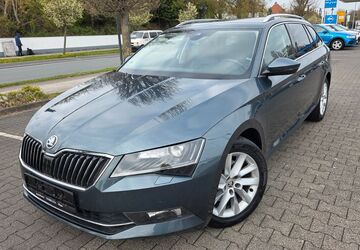 Skoda Superb 139.000 km 16.999 &euro; Salzkotten 33154