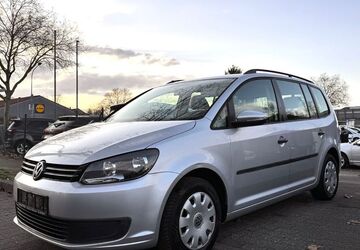 VW Touran 211.550 km 3.490 &euro; Paderborn 33102