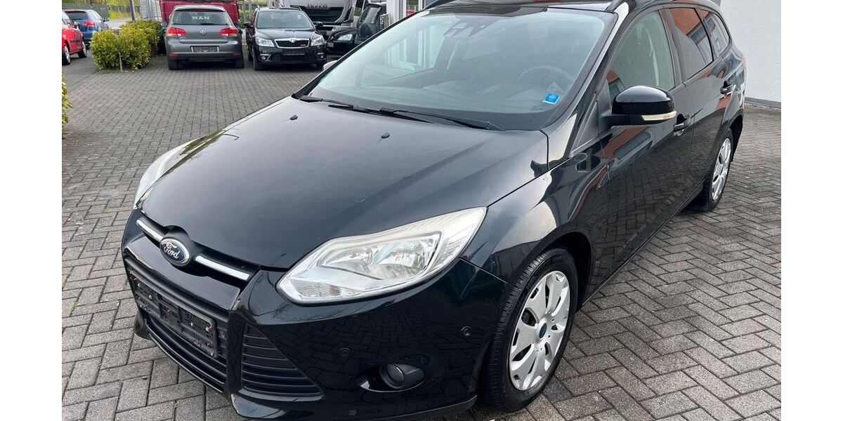 Ford Focus 134.000 km 2.700 &euro; Lippstadt 59557