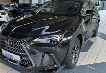 Lexus NX 450h 9.730 km 49.990 &euro; Paderborn 33104