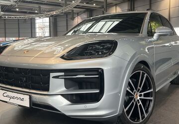 Porsche Cayenne 17.500 km 117.890 &euro; Paderborn 33100