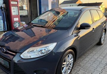 Ford Focus 108.000 km 6.599 &euro; Paderborn 33104
