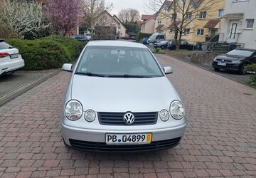 VW Polo 117.859 km 2.300 &euro; Paderborn 33102