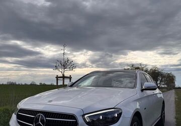 Mercedes-Benz E 300 95.000 km 26.499 &euro; Anröchte 59609