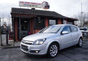 Opel Astra 200.727 km 2.990 &euro; Erwitte 59597