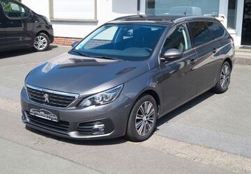 Peugeot 308 95.000 km 13.790 &euro; Gütersloh 33332