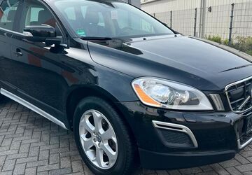 Volvo XC60 311.000 km 8.000 &euro; Lippstadt 59557