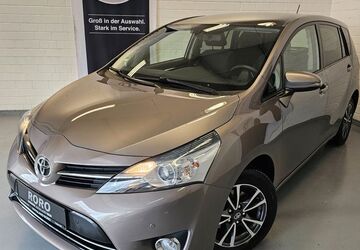 Toyota Verso 116.300 km 13.600 &euro; Lippstadt 59557