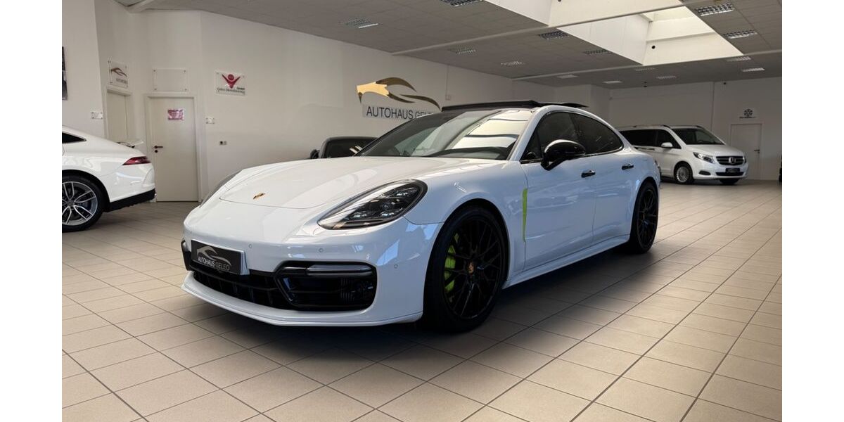 Porsche Panamera 132.650 km 70.490 &euro; Rietberg 33397