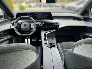 Peugeot 3008 Hybrid 145 GT-e-DSC6 45.300 km 27.850 &euro; Bad Wünnenberg 33181