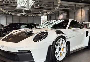 Porsche 992 11.500 km 324.890 &euro; Paderborn 33100