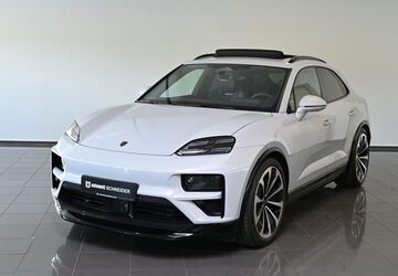 Porsche Macan 13.900 km 99.500 &euro; Paderborn 33100