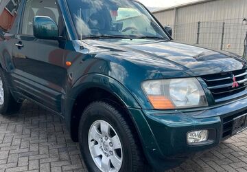 Mitsubishi Pajero 220.050 km 4.500 &euro; Lippstadt 59557