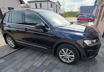 VW Tiguan 88.000 km 19.500 &euro; Delbrück 33129