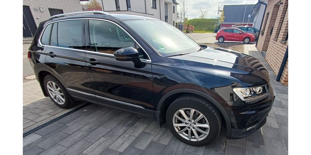 VW Tiguan 88.000 km 19.500 &euro; Delbrück 33129