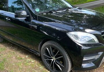 Mercedes-Benz ML 350 216.000 km 18.400 &euro; Delbrück 33129