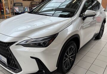 Lexus NX 450h 9.185 km 50.490 &euro; Paderborn 33104