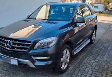 Mercedes-Benz ML 250 395.000 km 12.000 &euro; Paderborn 33102