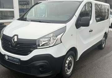 Renault Trafic 67.000 km 21.950 &euro; Paderborn 33106