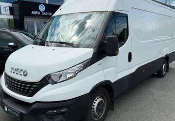 IVECO Andere 121.000 km 15.950 &euro; Paderborn 33106