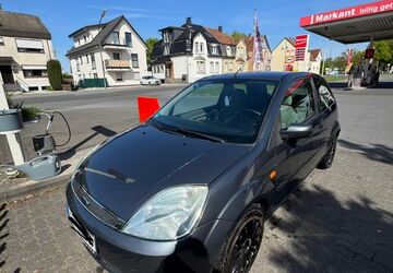 Ford Fiesta 144.795 km 3.500 &euro; Lippstadt 59555