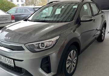 Kia Stonic 2.950 km 22.950 &euro; Büren 33142
