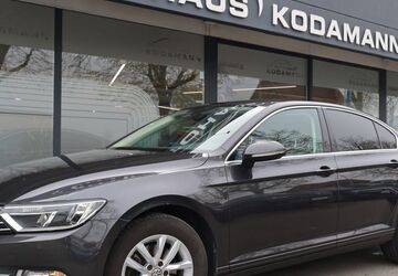 VW Passat 262.548 km 9.950 &euro; Rheda-Wiedenbrück 33378