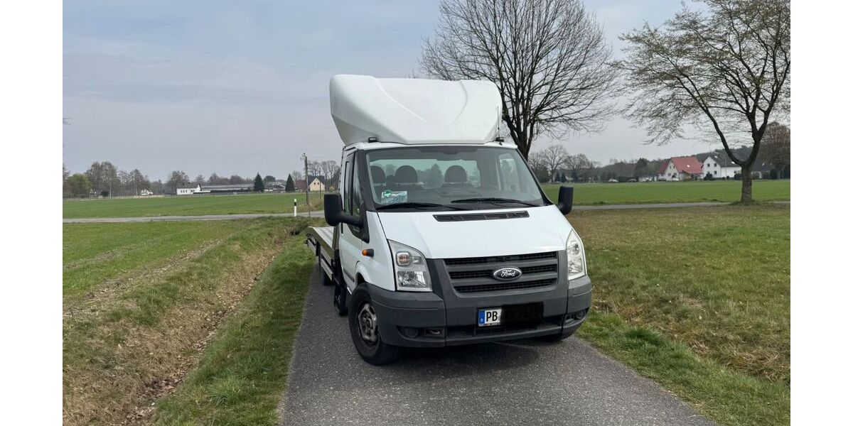 Ford Transit 194.000 km 12.900 &euro; paderborn 33102