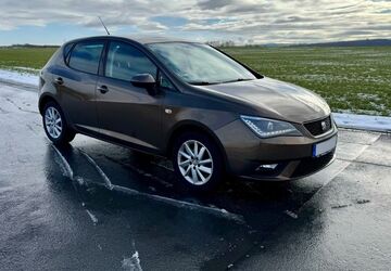 Seat Ibiza 58.000 km 6.150 &euro; Warstein 59581
