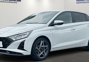 Hyundai i20 5.980 km 20.990 &euro; Bad Wünnenberg 33181
