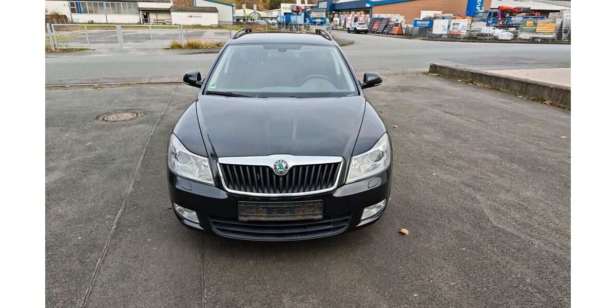 Skoda Octavia 162.578 km 4.300 &euro; Büren 33142