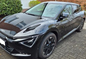 Kia EV6 2.700 km 43.500 &euro; Rheda-Wiedenbrück 33378