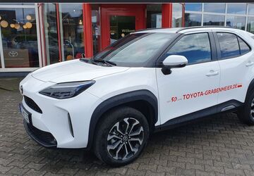 Toyota Yaris Cross 2.000 km 29.690 &euro; Beckum 59269