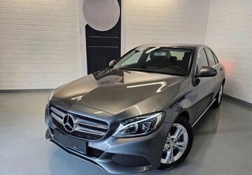 Mercedes-Benz 200 159.000 km 19.999 &euro; Lippstadt 59555