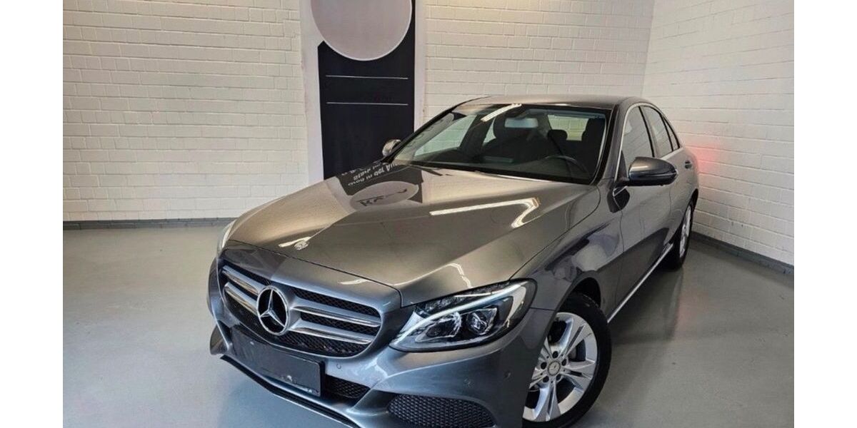 Mercedes-Benz 200 159.000 km 19.999 &euro; Lippstadt 59555