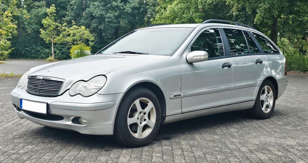 Mercedes-Benz C 220 259.321 km 2.600 &euro; Gütersloh 33332