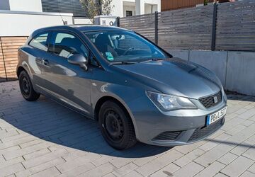 Seat Ibiza 206.000 km 2.790 &euro; Paderborn 33100