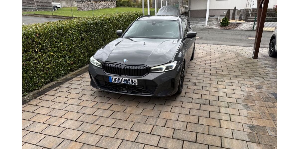 BMW 330 77.000 km 39.500 &euro; Borchen 33178