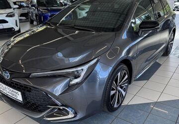 Toyota Corolla 6.120 km 29.890 &euro; Paderborn 33104