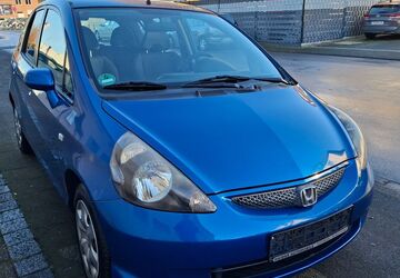 Honda Jazz 136.000 km 3.590 &euro; Paderborn 33100