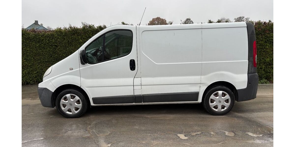 Renault Trafic 226.000 km 3.650 &euro; Verl 33415
