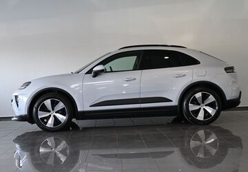 Porsche Macan 6.846 km 68.950 &euro; Paderborn 33100