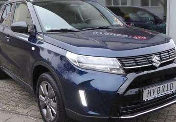 Suzuki Vitara 17.300 km 19.765 &euro; Paderborn 33102