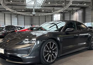 Porsche Taycan 42.350 km 67.890 &euro; Paderborn 33100
