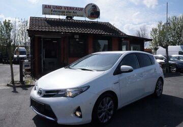 Toyota Auris 169.268 km 8.590 &euro; Erwitte 59597
