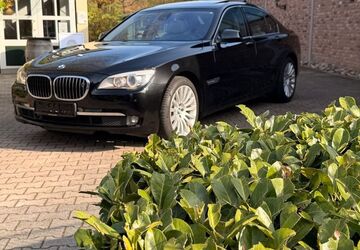 BMW 740 132.000 km 12.850 &euro; Gütersloh 33335