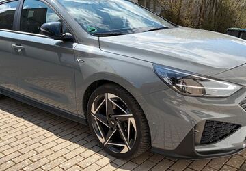 Hyundai i30 21.400 km 24.990 &euro; Bad Wünnenberg 33181