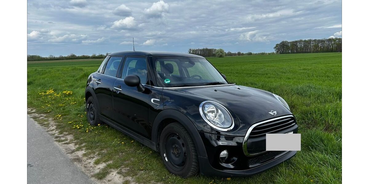 Mini ONE 118.000 km 10.400 &euro; Lippstadt 59556