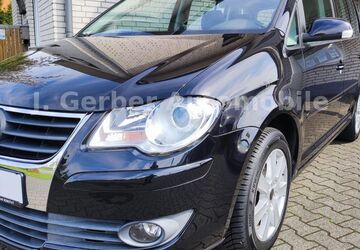 VW Touran 140.500 km 5.900 &euro; Verl 33415