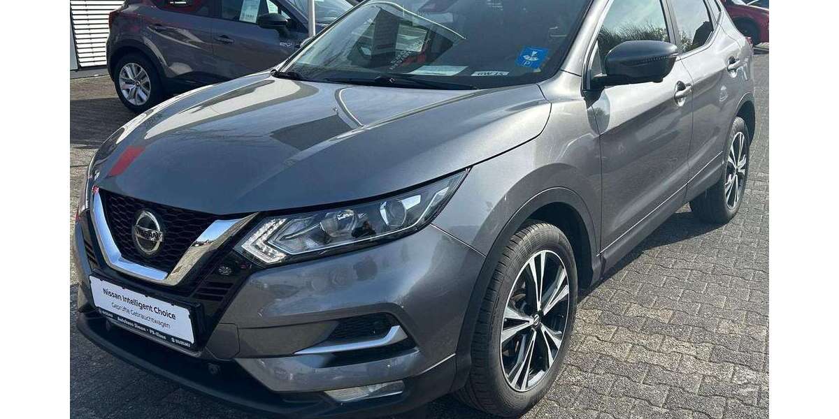 Nissan Qashqai 48.000 km 19.490 &euro; Paderborn 33106